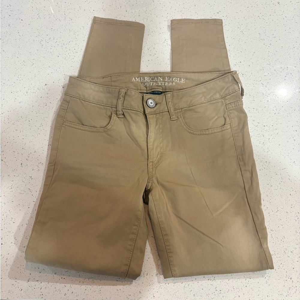 American Eagle Khaki Sateen Jeggings
